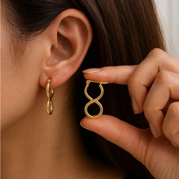 kolczyki_infinita_gold_sara_baranska_02