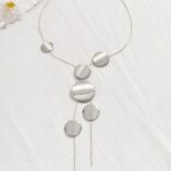 naszyjnik_lumera shapes_cascade_circles_silver_sara_baranska_orvella_02