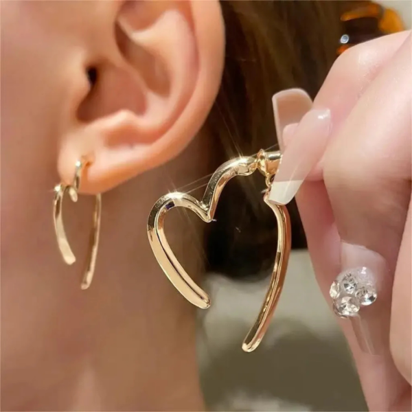 kolczyki_heartline_gold_sara_baranska_01