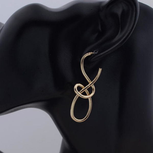 kolczyki_infinity_loop_gold_sara_baranska_03