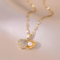 kolie_pearl_secret_shell_gold_edition_sara_baranska_01