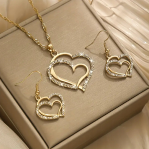 Komplet  3 częściowy łańcuszek wisior kolczyki Golden Heart Crystal