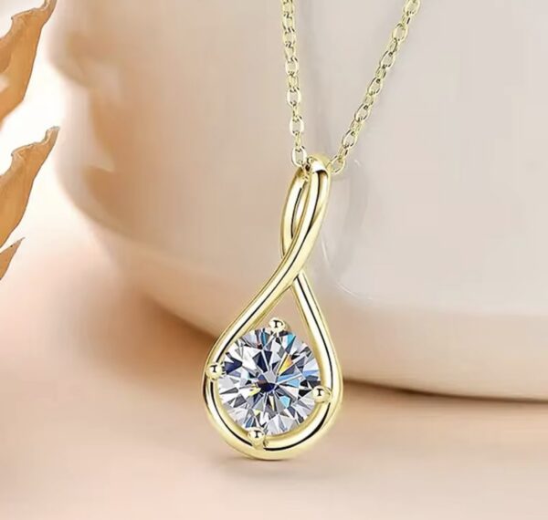 naszyjnik_lumi_drop_zlocony_18k_wisior_z_cyrkonią_elegancki_orvella naszyjnik_lumi_drop_zlocony_18k_wisior_z_cyrkonią_elegancki_orvella