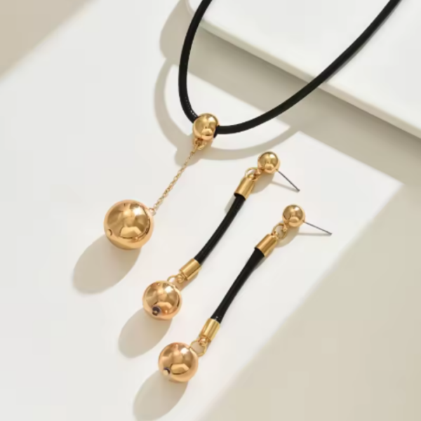 komplety_noir_orb_set_sara_baranska_02