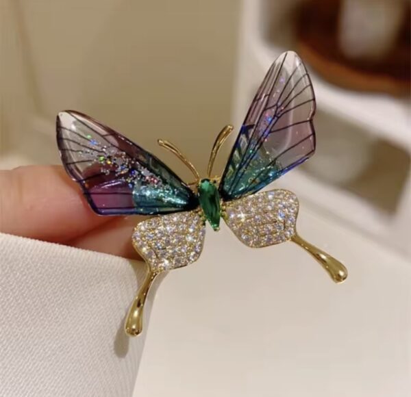 broszka_motyl_elysia_artystyczna_broszka_motyl_z_kryształami_orvella broszka_motyl_elysia_artystyczna_broszka_motyl_z_kryształami_orvella