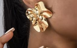 Kolczyki stal szlachetna aurora petal gold mini