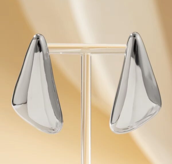 aurea_flow_silver_sara_baranska_orvella1 aurea_flow_silver_sara_baranska_orvella1