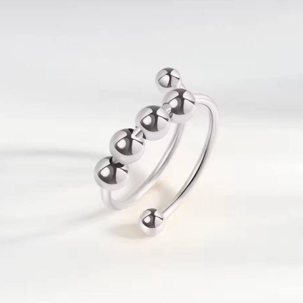 lunara_motion_silver_regulowany_pierscionek_antystresowy_sensoryczny_orvella1