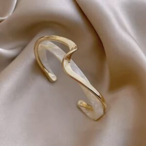Bransoletka otwarta Pearl Wave Gold