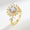 pozlacany_pierscionek_antystresowy_soleil_eternel_gold_sara_baranska_orvella