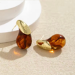 ambera_drop_gold_bursztynowe_kolczyki_orvella1