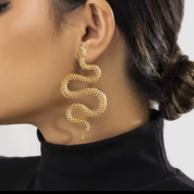 aurelis_serpent_gold_zlote_kolczyki_zmija_orvella_sara_baranska1