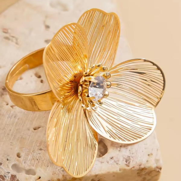 florea_lumina_gold_18k_pierscionek_kwiat_orvella1
