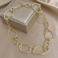 naszyjnik_velora_link_gold_orvella3