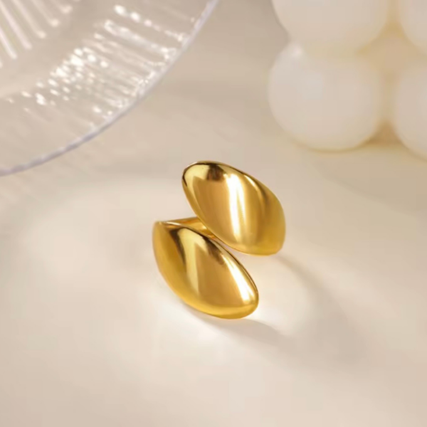 nevora_duo_gold_18k_pierscionek_orvella_sara_baranska1 nevora_duo_gold_18k_pierscionek_orvella_sara_baranska1