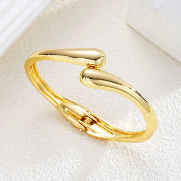 bransoletka_damska_elegancka_velorawave_aurea_orvella Złota bransoletka Velora Wave Aurea. – zdjęcie 2